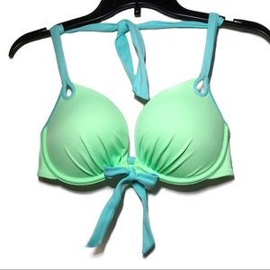 Victoria’s Secret bikini top